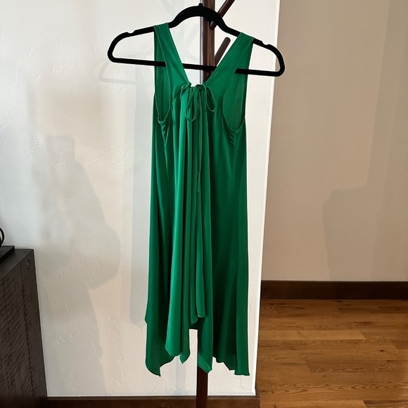 BCBG Max Azria Midi Silk Style Flowy Dress in Green (Size XS) - Picture 2 of 9